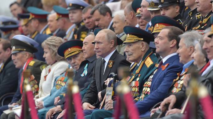 Владимир Путин - Дмитрий Песков - Михаил Мишустин - Павел Зарубин - Путин обратится к россиянам 9 мая от Вечного огня - piter.tv - Москва - Россия