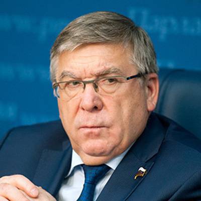 Валерий Рязанский - Валентина Матвиенко - Валерий Рязанский призвал россиян не рассчитывать на отпуск за границей в этом году - radiomayak.ru