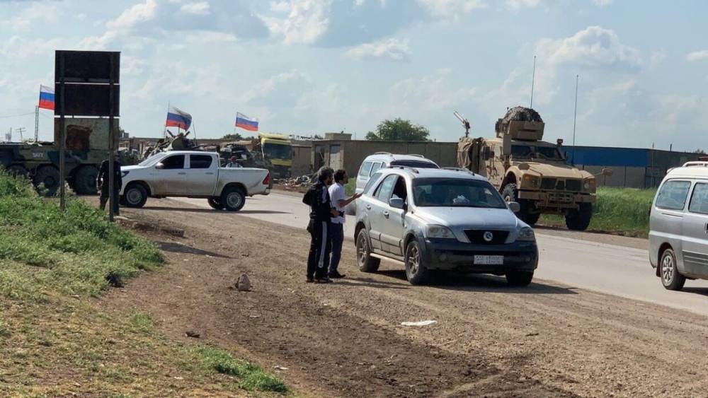 Военная полиция РФ блокировала патруль США в Сирии - riafan.ru - Россия - США - Сирия - Дамаск - Камышлы