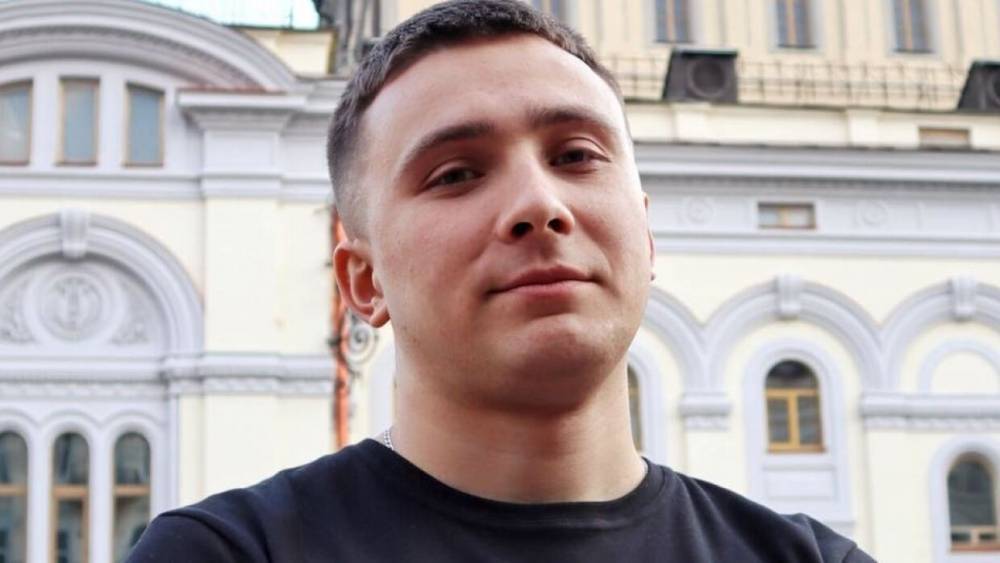 Сергей Стерненко - Иван Кузнецов - CБУ признала украинского радикала Стерненко потерпевшим, а подозрение вручила убитому - riafan.ru - Россия - Украина