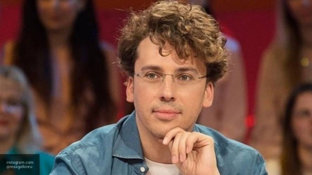 Алла Пугачева - Максим Галкин - "Подо мною треснул диван": Галкин исполнил "Гимн самоизоляции" о тяготах во время пандемии - nation-news.ru