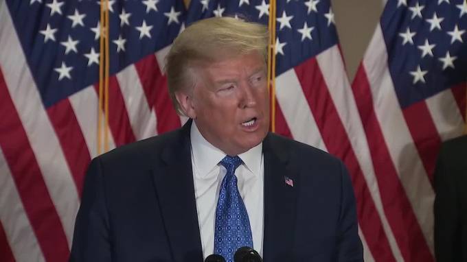 Дональд Трамп - Нэнси Пелоси - Трамп считает демократов психбольными из-за обвинений в связях с Россией - piter.tv - Россия