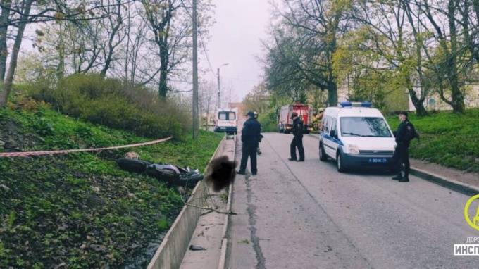 В Красном Селе в ДТП погиб водитель Yamaha - piter.tv - Санкт-Петербург - район Красносельский, Санкт-Петербург