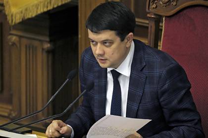 Дмитрий Разумков - Петр Порошенко - Джозеф Байден - Украинские спецслужбы призвали к жесткой реакции на разговор Байдена и Порошенко - lenta.ru - США - Украина