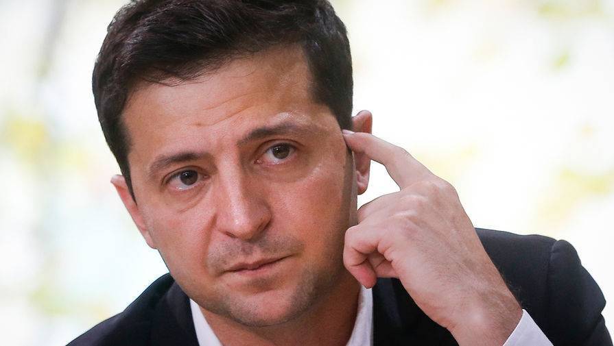 Владимир Зеленский - Зеленский заявил, что не планирует распускать Верховную Раду досрочно - gazeta.ru - Украина