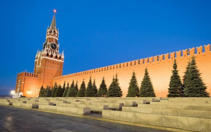 Ангела Меркель - Немецкие СМИ: Россия слабеет, настала пора предложить ей «пряник» - topcor.ru - Россия - США - Сирия - Украина - Ливия