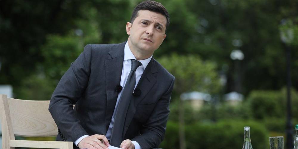 Владимир Зеленский - Петр Порошенко - Джо Байден - Зеленский пообещал Порошенко и его окружению приключения - ruposters.ru - Украина