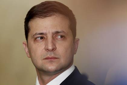 Дональд Трамп - Владимир Зеленский - Зеленский пожаловался на превращение Украины в историю о Трампе - lenta.ru - США - Украина - Киев - New York