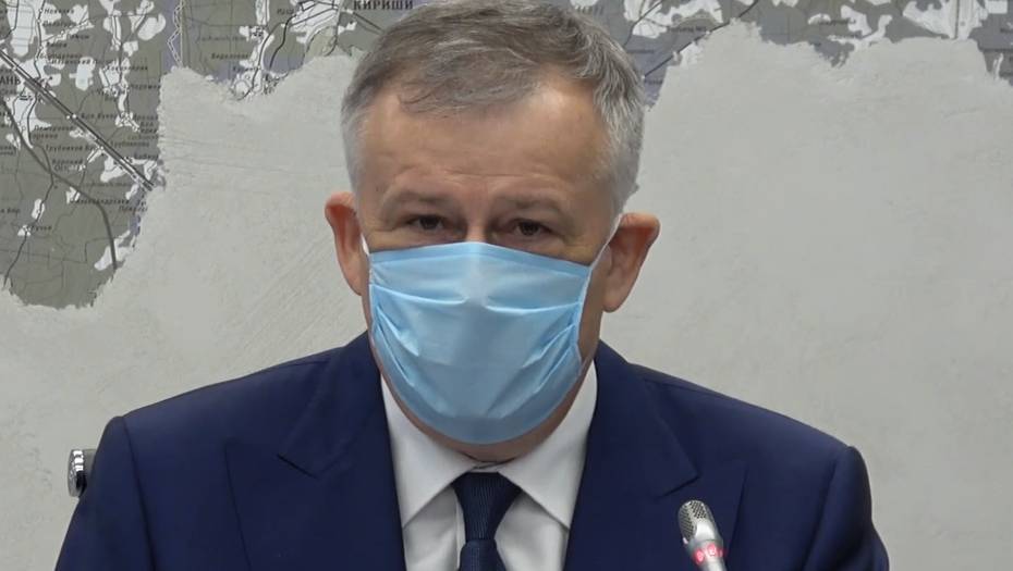 Александр Дрозденко - Глава Ленобласти сообщил о 10 заболевших COVID-19 сотрудниках администрации - dp.ru - Ленинградская обл.