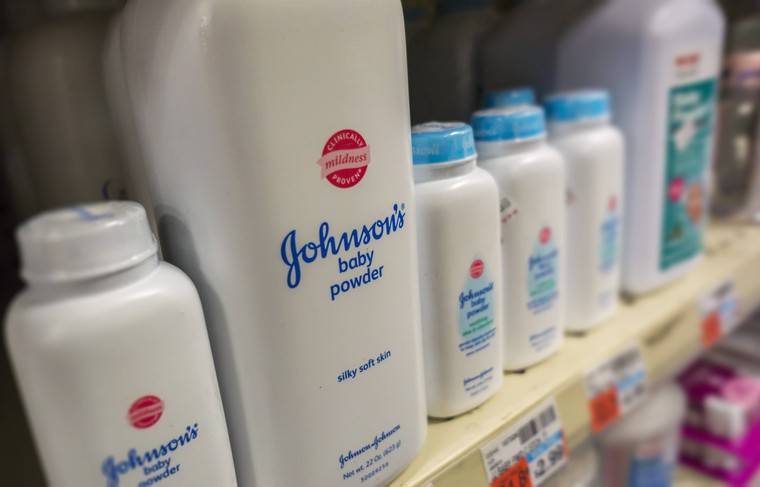 Sky News - Johnson&Johnson перестанет продавать присыпку с тальком в Канаде и США - news.ru - США - Канада