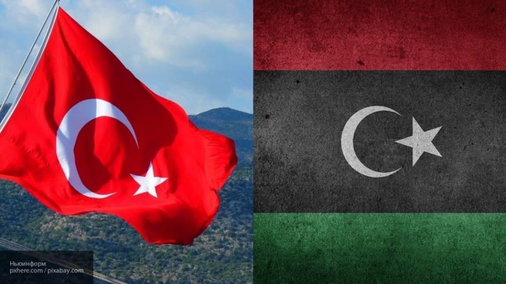 Халифа Хафтар - Ахмад Мисмарь - ЛНА заявила, что Турция оснащает военную базу рядом с Триполи - nation-news.ru - Турция - Ливия - Триполи