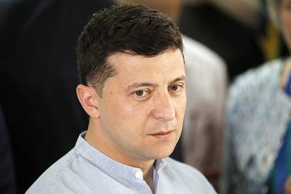Владимир Зеленский - Виктор Орбан - Зеленский заявил об отсутствии языкового вопроса на Украине - lenta.ru - Украина - Венгрия