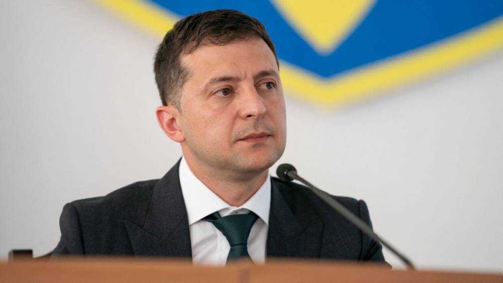 Владимир Зеленский - Зеленский назвал мэра Черкасс бандитом - riafan.ru - Москва - Украина - Черкассы