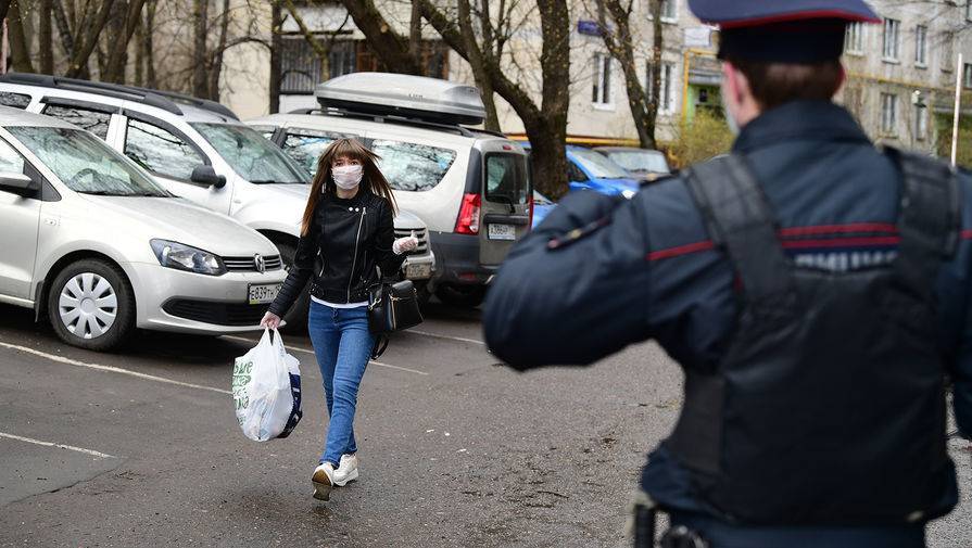 Индекс самоизоляции в Москве снизился до рекордной отметки - gazeta.ru - Москва - Россия - Ухань