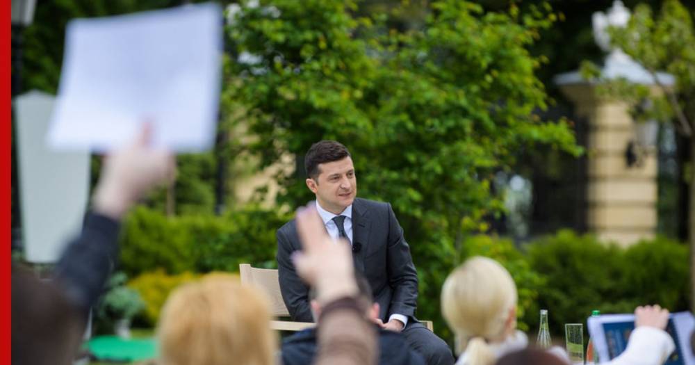 Владимир Зеленский - Петр Порошенко - Зеленский назвал Украину серьезной, но бедной страной - profile.ru - США - Украина - Киев