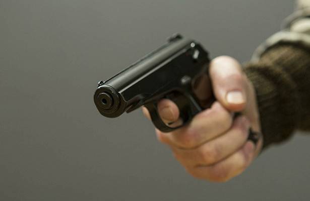 Американец выстрелил в повара в ответ на просьбы надеть маску - newtvnews.ru - шт. Колорадо - USA