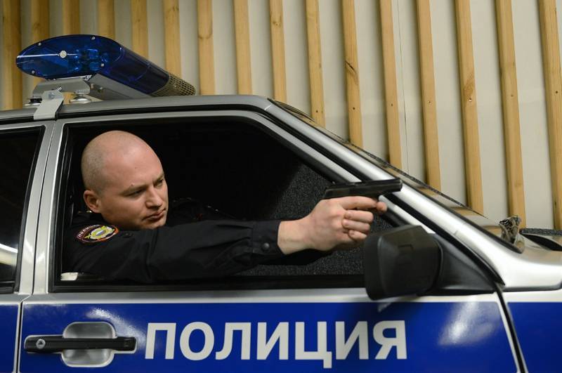 Три человека ранены в результате стрельбы у авторынка в Москве - tvc.ru - Москва