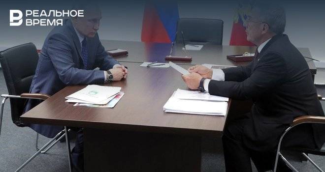 Владимир Путин - Рустам Минниханов - Минниханов поблагодарил Путина за поддержку ключевых отраслей народного хозяйства - realnoevremya.ru - Россия - респ. Татарстан