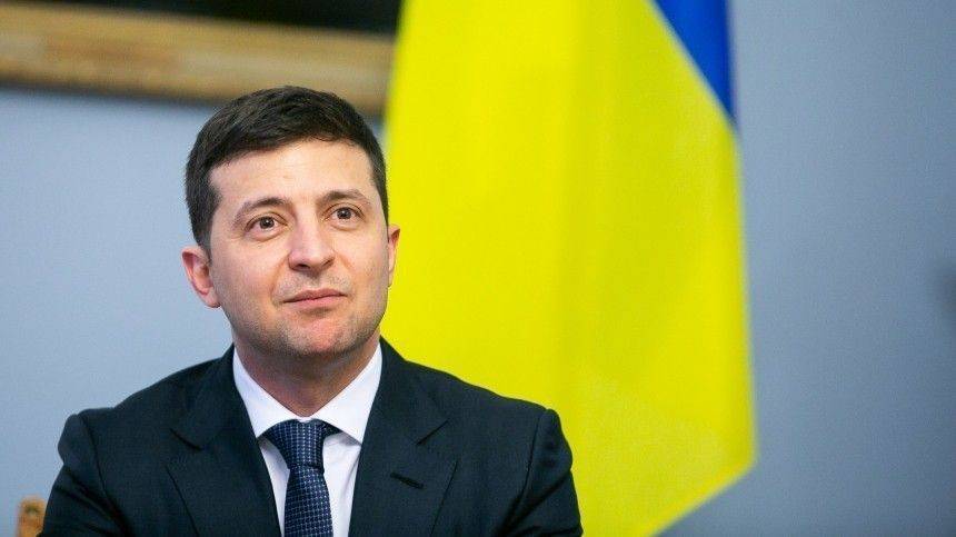 Владимир Зеленский - Петр Порошенко - Джозеф Байден - Зеленский пообещал немало сюрпризов в расследовании уголовного дела против Порошенко - 5-tv.ru - США - Украина