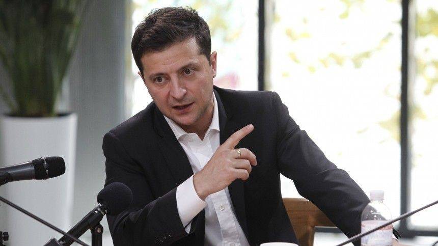 Владимир Зеленский - Владимир Джабаров - «Если людям комфортно на русском»: Зеленский снова не смог отвечать только на украинском - 5-tv.ru - Украина - Кривой Рог - Днепропетровская обл.