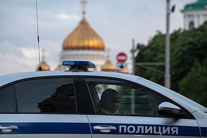Валентин Юмашев - Задержанный за ограбление дочери Валентина Юмашева пожаловался на побои - lenta.ru - Россия
