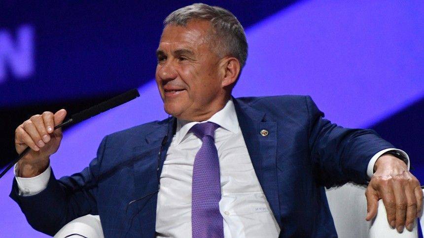 Владимир Путин - Рустам Минниханов - Владимир Путин поддержал выдвижение главы Татарстана на новый срок - 5-tv.ru - респ. Татарстан