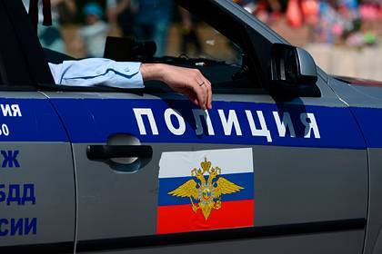 Замаскированный под старика россиянин обчищал банкоматы - lenta.ru - Пенза