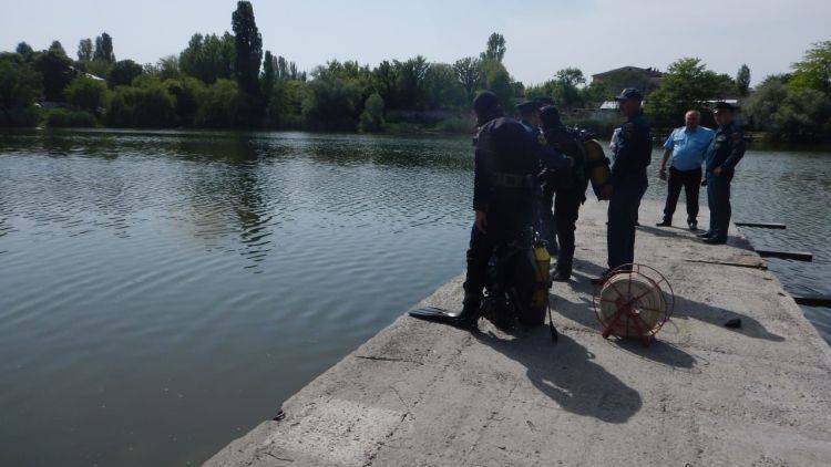 В пруду в Симферополе утонул подросток - crimea.ria.ru - Россия - Крым - Симферополь - Севастополь