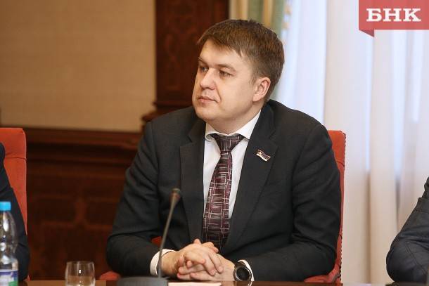 Виктор Бобыря - Андрей Крикуненко возглавил министерство строительства Сахалинской области - bnkomi.ru - респ. Коми - Сахалинская обл.
