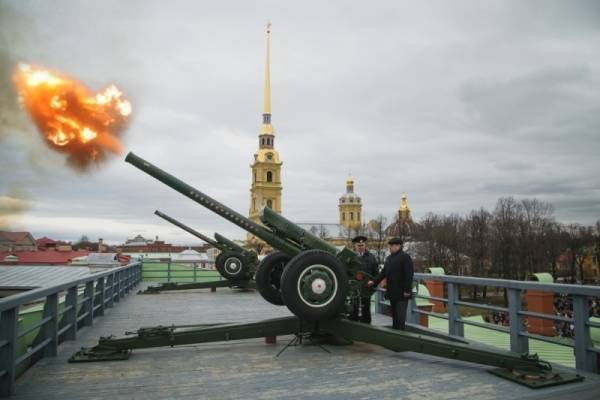 Георгий СВЯТОЙ - В День Петербурга выстрел из пушки Петропавловской крепости произведут медики - abnews.ru - Санкт-Петербург - Новости - Петербург