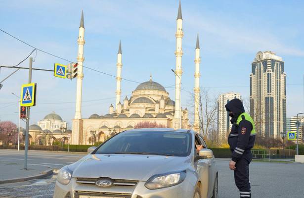 Рамзан Кадыров - В Чечне запретили передвижения на время празднования Ураза-байрама - newtvnews.ru - респ. Чечня