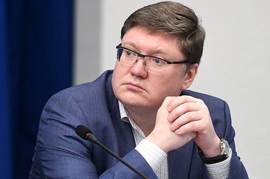 Дмитрий Медведев - Андрей Исаев - Работодателям предлагают оплатить Интернет сотрудникам на «удалёнке» - pnp.ru - Россия