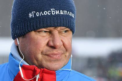 Александр Тихонов - Дмитрий Губерниев - Губерниев рассказал о победах российских биатлонистов с помощью допинга - lenta.ru - Россия
