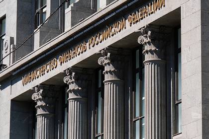 Алексей Моисеев - Определено будущее рубля при нулевых ценах на нефть - lenta.ru - Россия