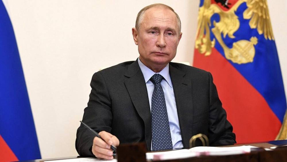 Владимир Путин - Владимир Путин назвал дату старта ЕГЭ. - riafan.ru