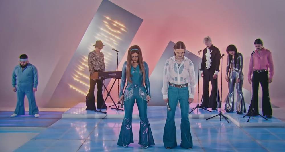 Клип на песню Little Big стал самым быстро растущим по количеству просмотров - vm.ru - Россия