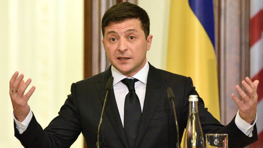 Владимир Зеленский - Елизавета II - Джастин Трюдо - Зеленский подарил вышиванку несуществующему президенту Канады - gazeta.ru - США - Украина - Англия - Турция - Германия - Франция - Польша - Канада