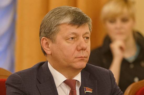 Дональд Трамп - Дмитрий Новиков - Депутат Новиков прокомментировал выход США из Договора по открытому небу - pnp.ru - США - Вашингтон