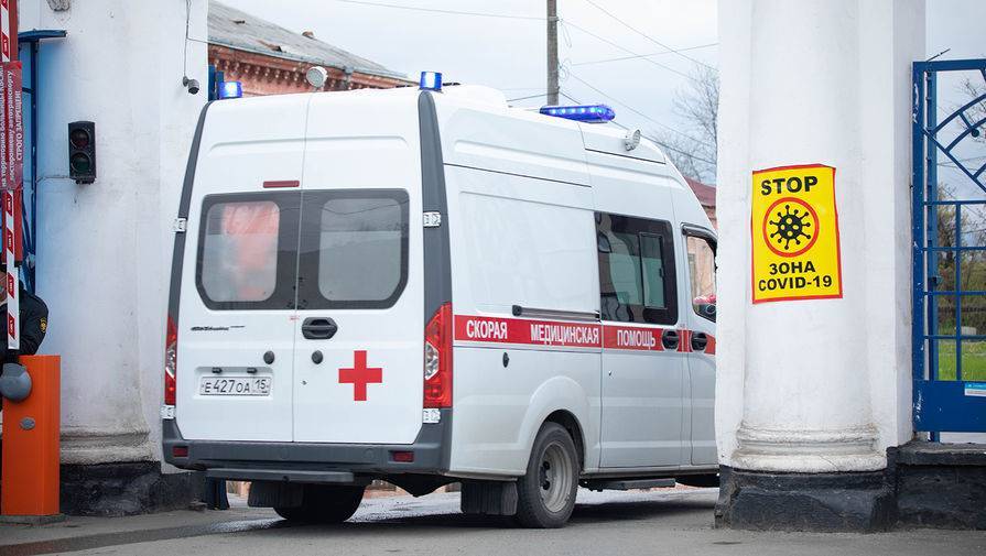 Роман Василевский - Вспышка COVID-19 произошла на станции скорой помощи на Камчатке - gazeta.ru - Россия - Камчатский край