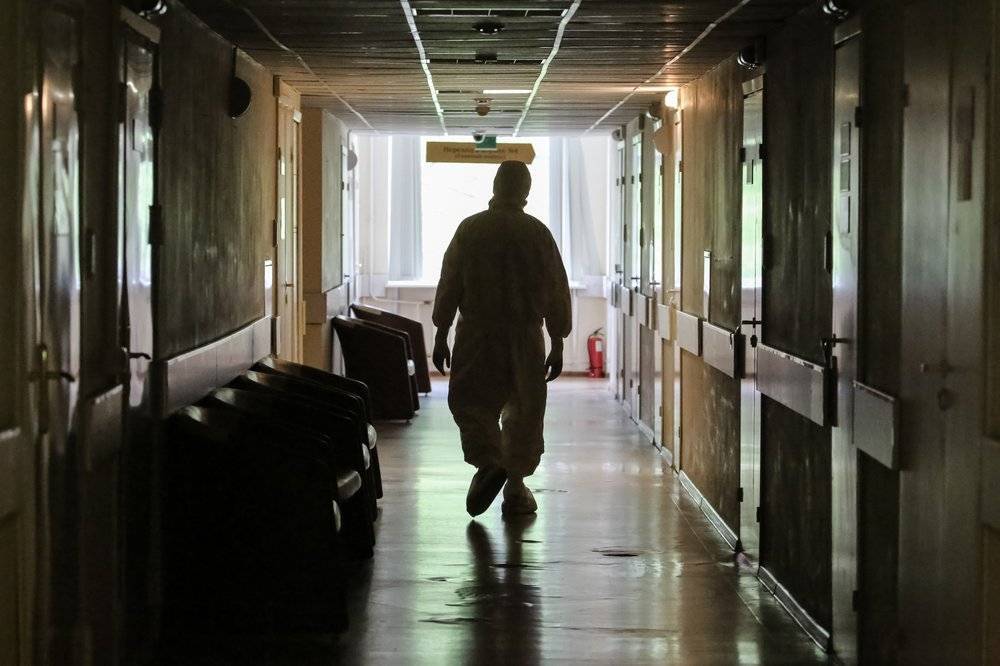 Эпидемиолог назвал сроки спада заболеваемости COVID-19 в Белоруссии - vm.ru - Италия - Белоруссия - Испания