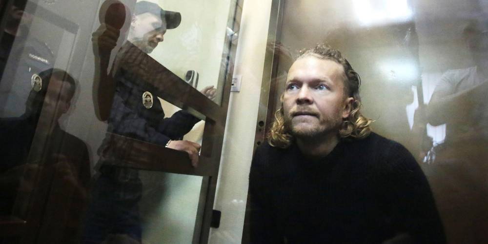 Ирина Волк - Издателя журнала "Флирт" вновь задержали за организацию проституции - ruposters.ru - Москва - Россия