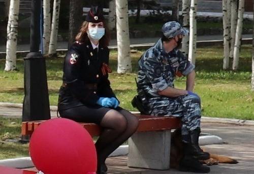 Наталья Комарова - Прокуратура ХМАО предложила ввести репрессивные меры против нарушителей масочного режима - znak.com - Югра