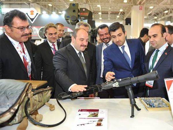 Анкара может вооружить Баку дронами и лазерным оружием - aze.az - Турция - Анкара - Азербайджан
