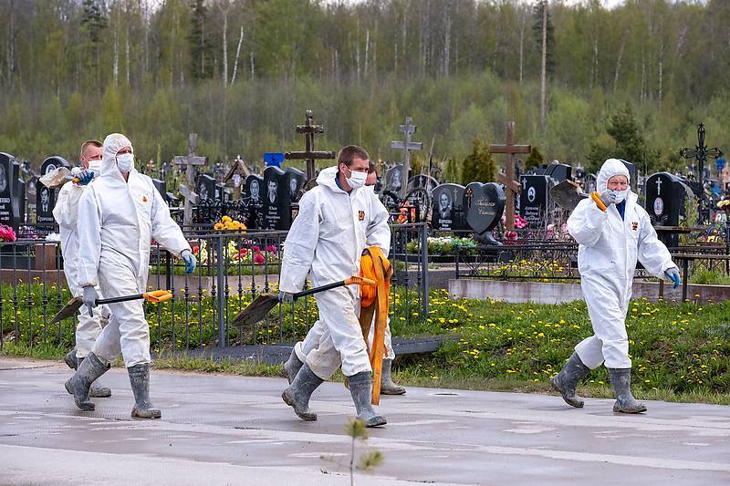 Александр Беглов - В Петербурге с умершими не от COVID разрешили прощаться не более 10 минут - theins.ru - Петербурга