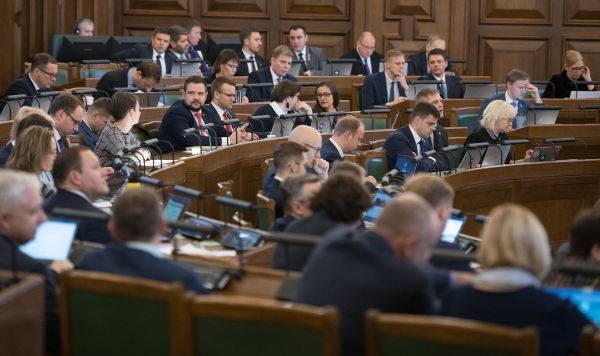 Баранник: политики наплевали на развитие Латвии, а только мстят нелатышам за мнимые обиды - lv.baltnews.com - Рига - Латвия