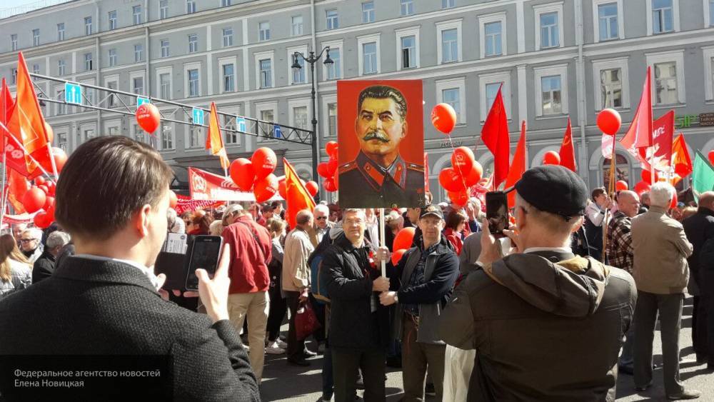 Валерий Рашкин - Евгений Марченко - Марченко: КПРФ рискует здоровьем россиян во имя собственных интересов - politexpert.net - Москва - Россия