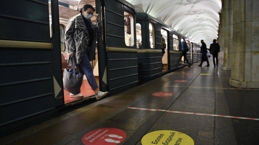 Владимир Путин - Анна Попова - Путин предупредил о возможном рецидиве коронавируса в России - 5-tv.ru - Россия