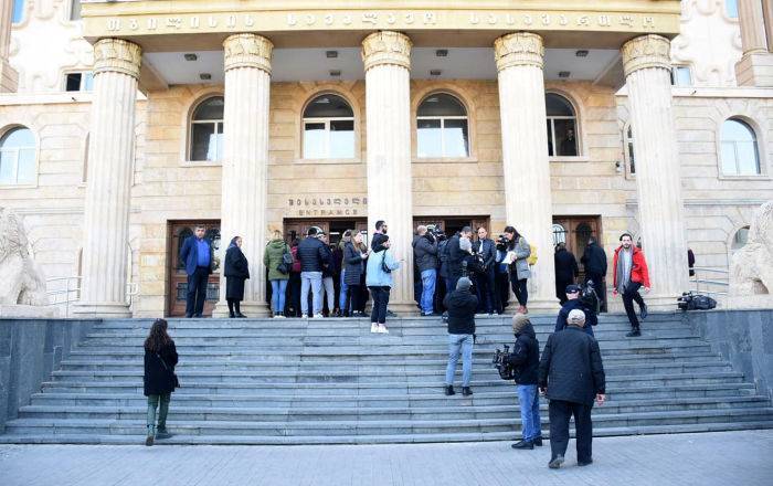 Суд отправил в заключение лиц, причастных к воровскому миру - sputnik-georgia.ru - Грузия - Тбилиси