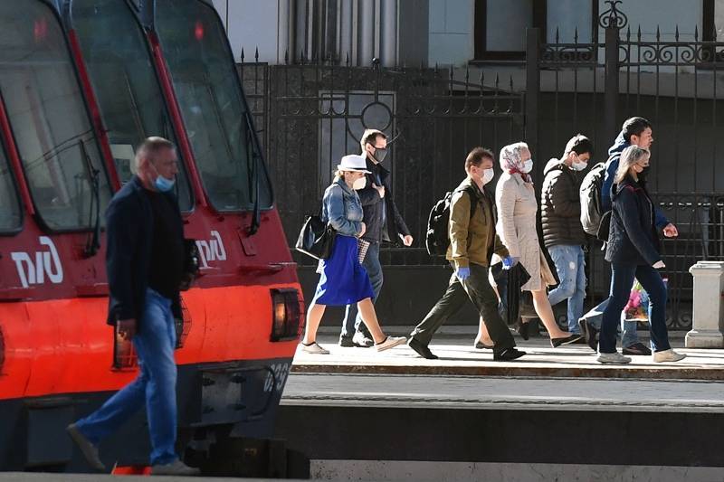 Андрей Воробьев - В Подмосковье начнут штрафовать людей без маски в общественных местах - tvc.ru - Россия - Московская обл.