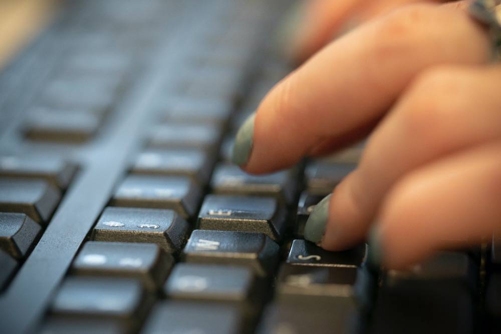 В Индонезии начали проверку после утечки данных 2 млн избирателей - rtvi.com - Индонезия